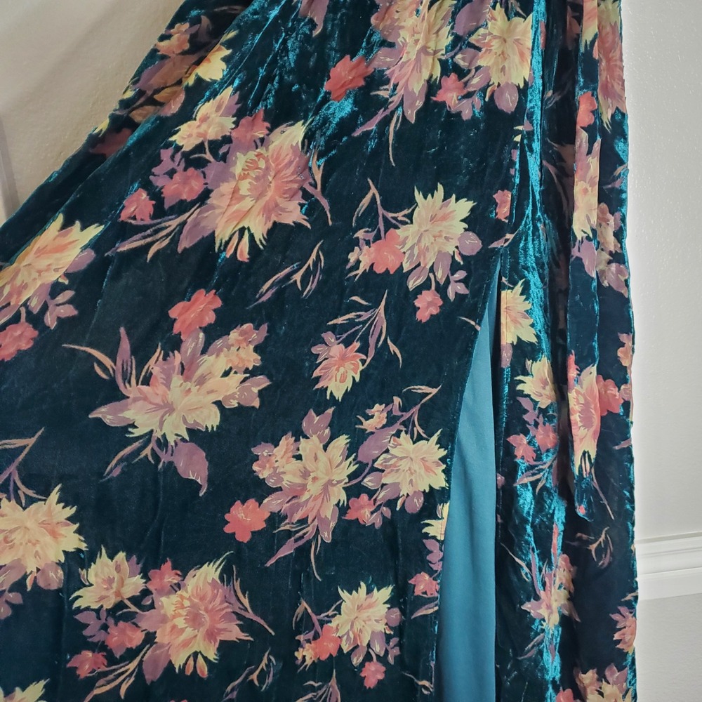 Baltic Born Lydia Teal Floral Velvet Maxi Dress Small Short Sleeve V-Neck - Picture 9 of 14